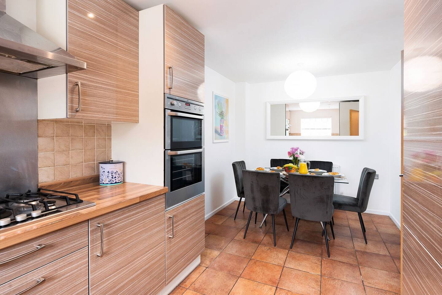 fabfcf90-5ba3-4a66-9f91-84bc66c7cb58